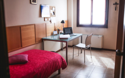 alloggio-in-camera-singola-