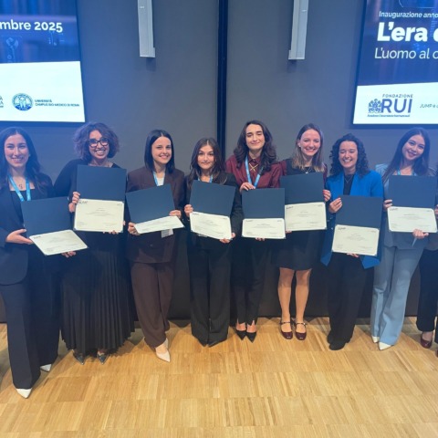 Diplomate Porta Nevia