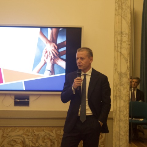 L'alumnus Fabrizio Travaglini